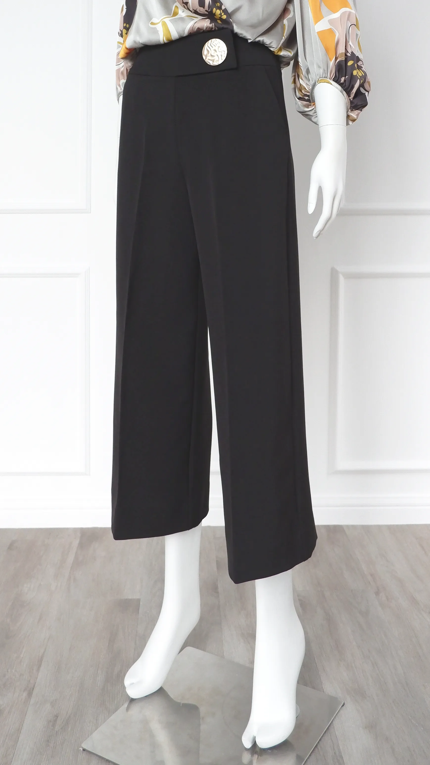 Amber Wide Waistband Loose Cut Pants