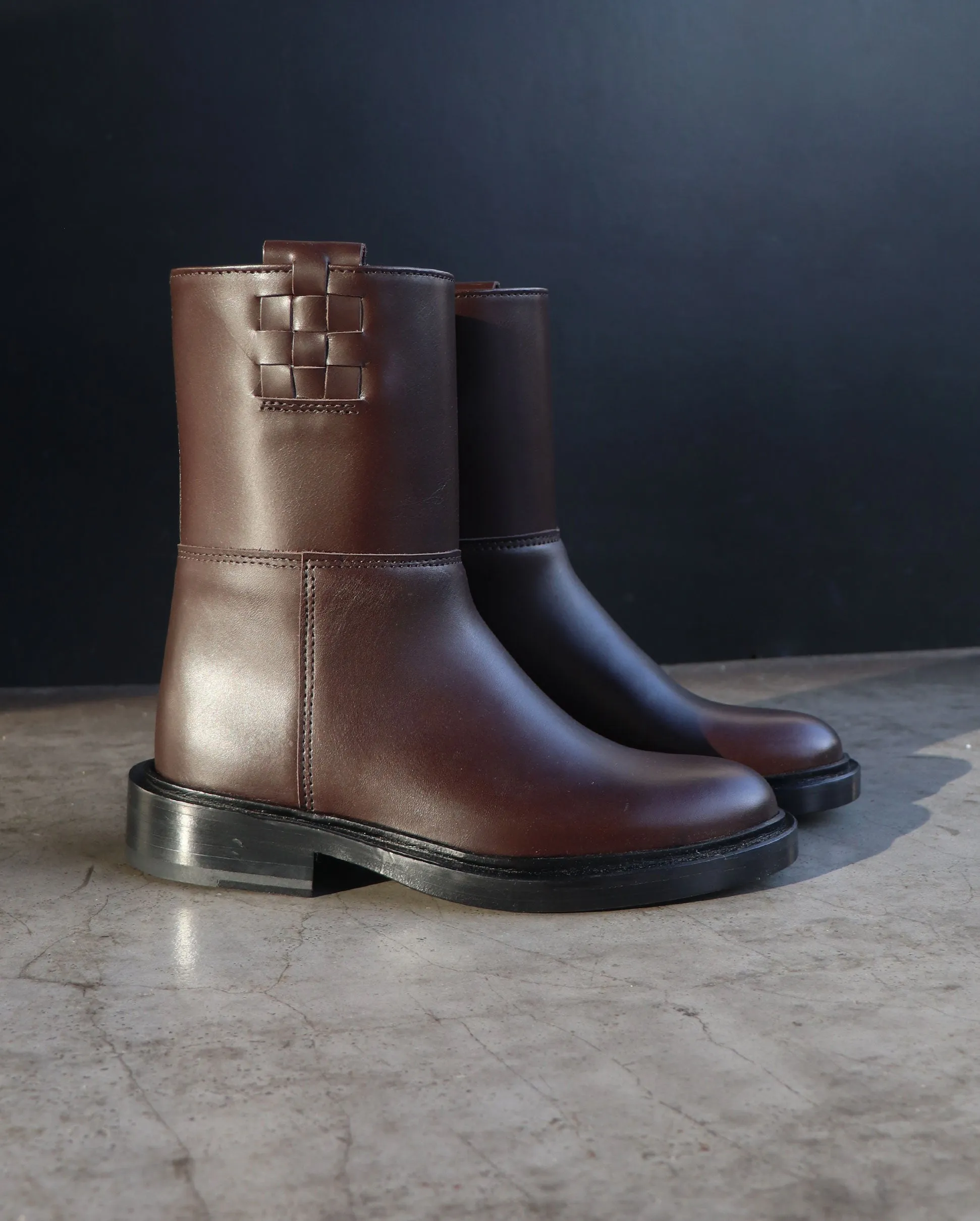 ANELLA LOW BOOT / DARK BROWN