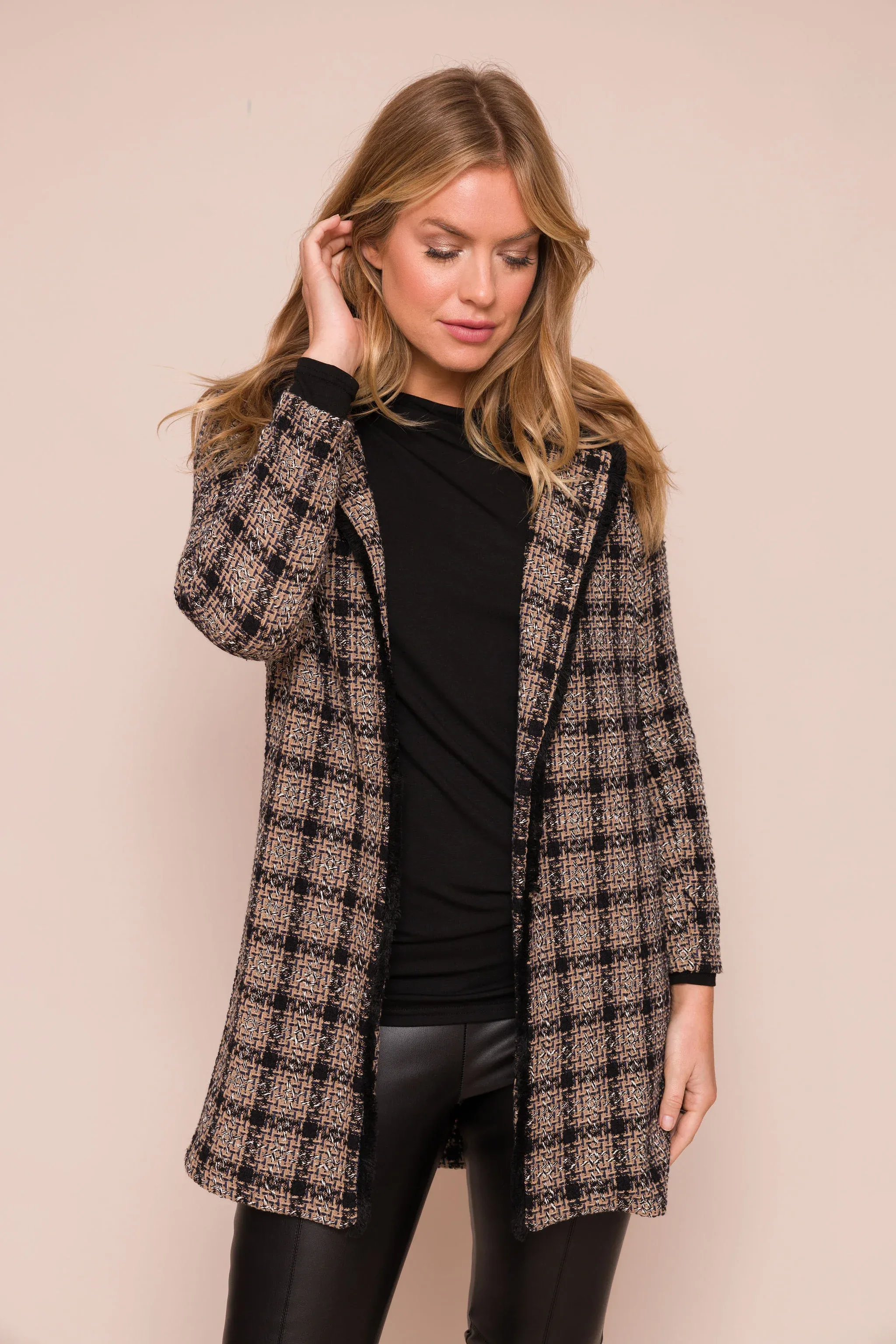 Sure! Here’s an optimized title for the e-commerce product:

Chic Galia Suzy D Long Chanel-Inspired Jacket for Women – Elegant and Stylish Outerwear

This title adds modifiers to enhance searchability and appeal.