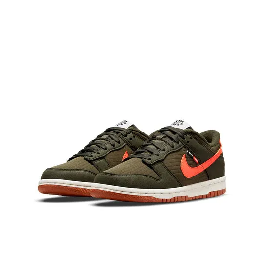 Nike Dunk Low SE (GS)