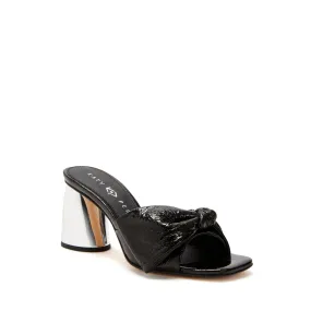 THE TIMMER BOW SANDAL