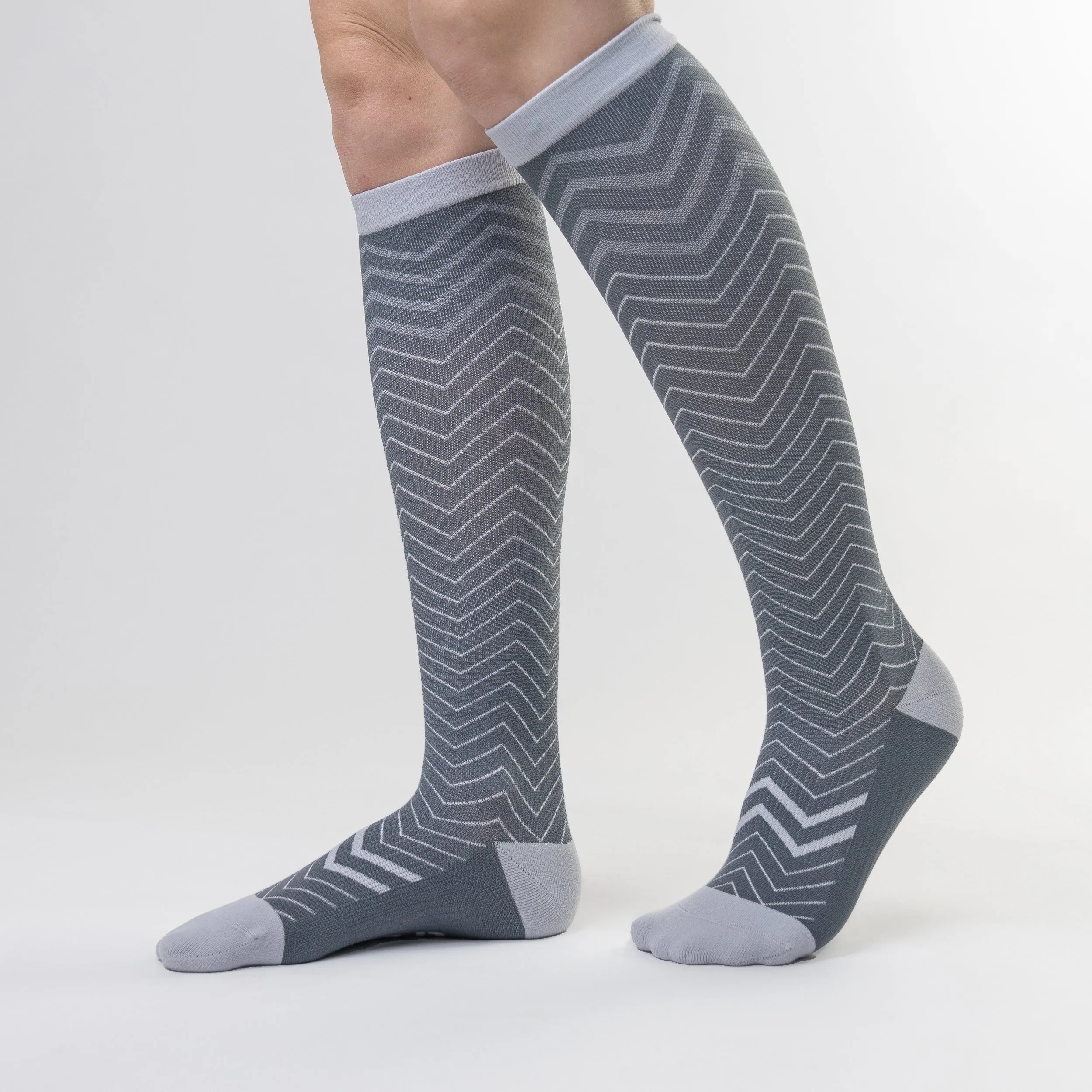 TRTL COMPRESSION SOCKS